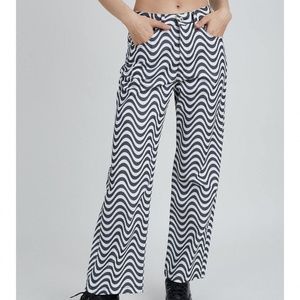 The Ragged Priest Jeans (NWT)